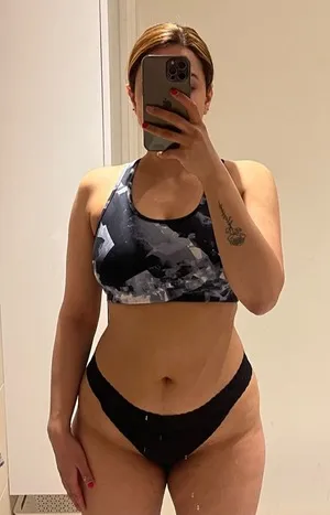 high profile escorts in Ashram